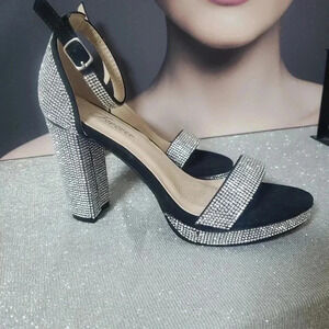 Forever Rhinestone Accent Open Toe Chunky High Heel Low Platform Sandal